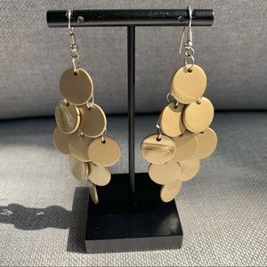 ☀️ 3/$15 Gold Coloured Chandelier Earrings